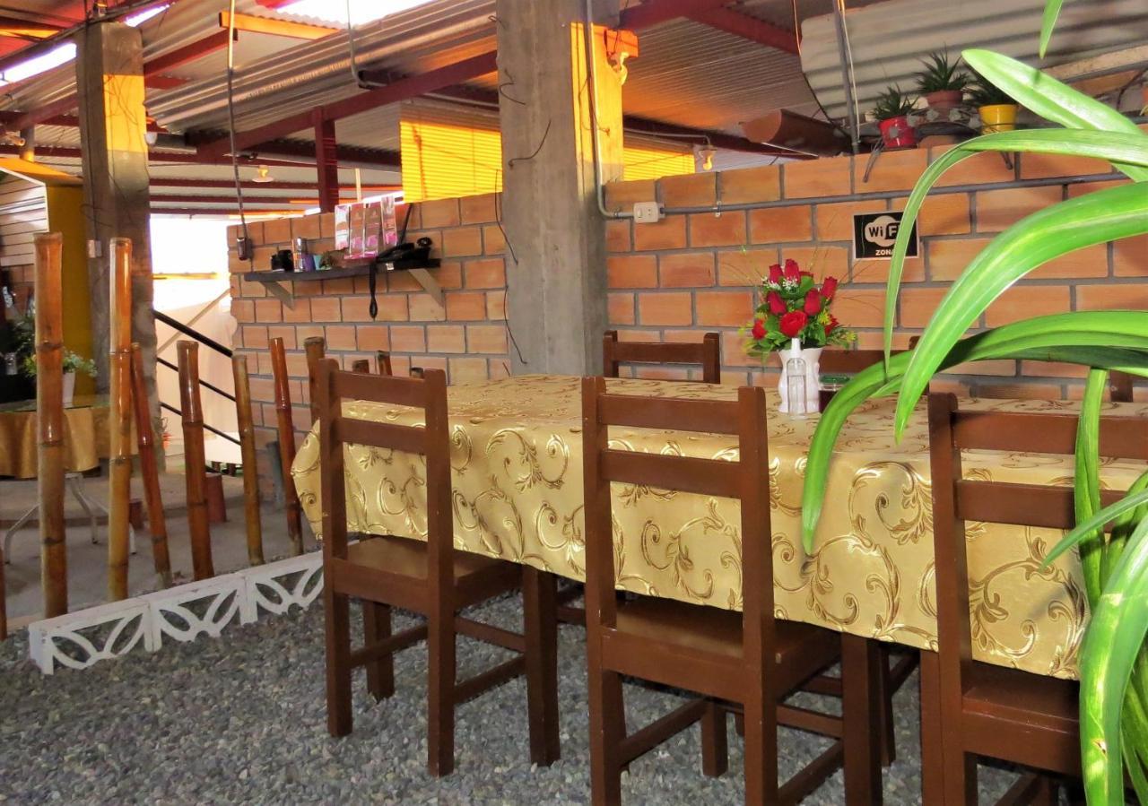 Flor Del Valle Posada Tarapoto Eksteriør billede